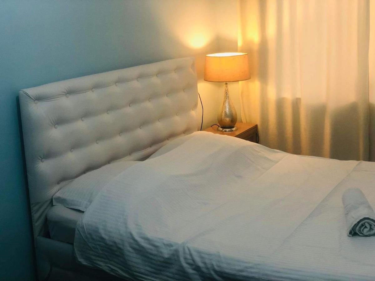 Republic Square Apartment เยเรวาน ภายนอก รูปภาพ